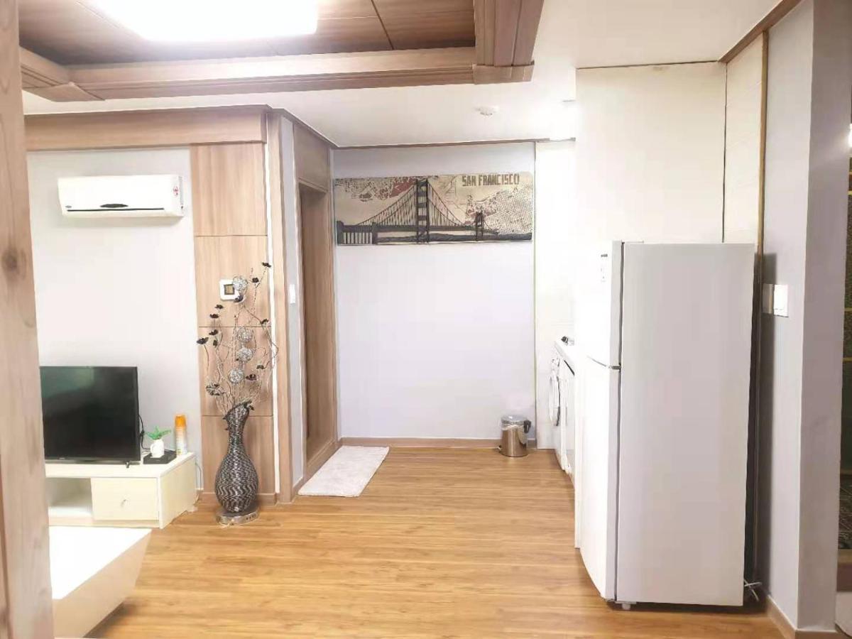 HY Choi Hostel Seogwipo-stad Buitenkant foto