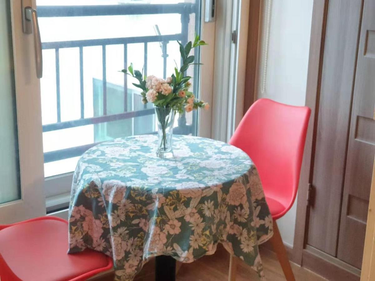 HY Choi Hostel Seogwipo-stad Buitenkant foto