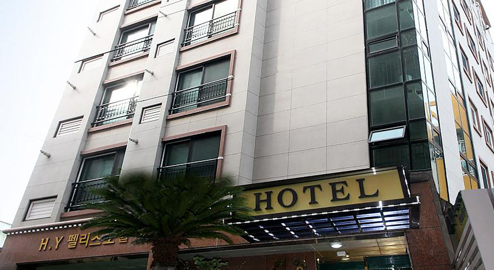 HY Choi Hostel Seogwipo-stad Buitenkant foto